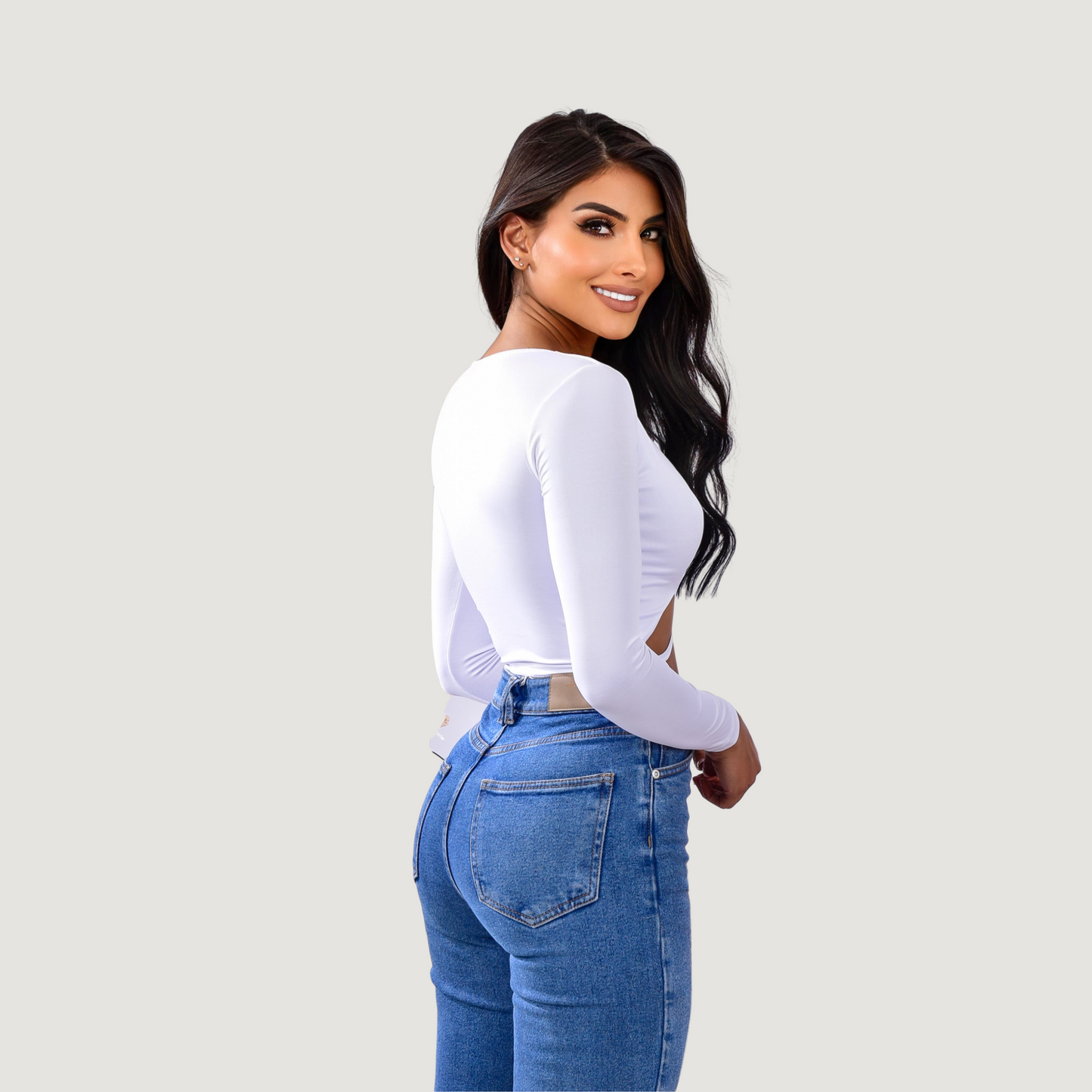 Long sleeve crop top- open neckline - Saida Fashion