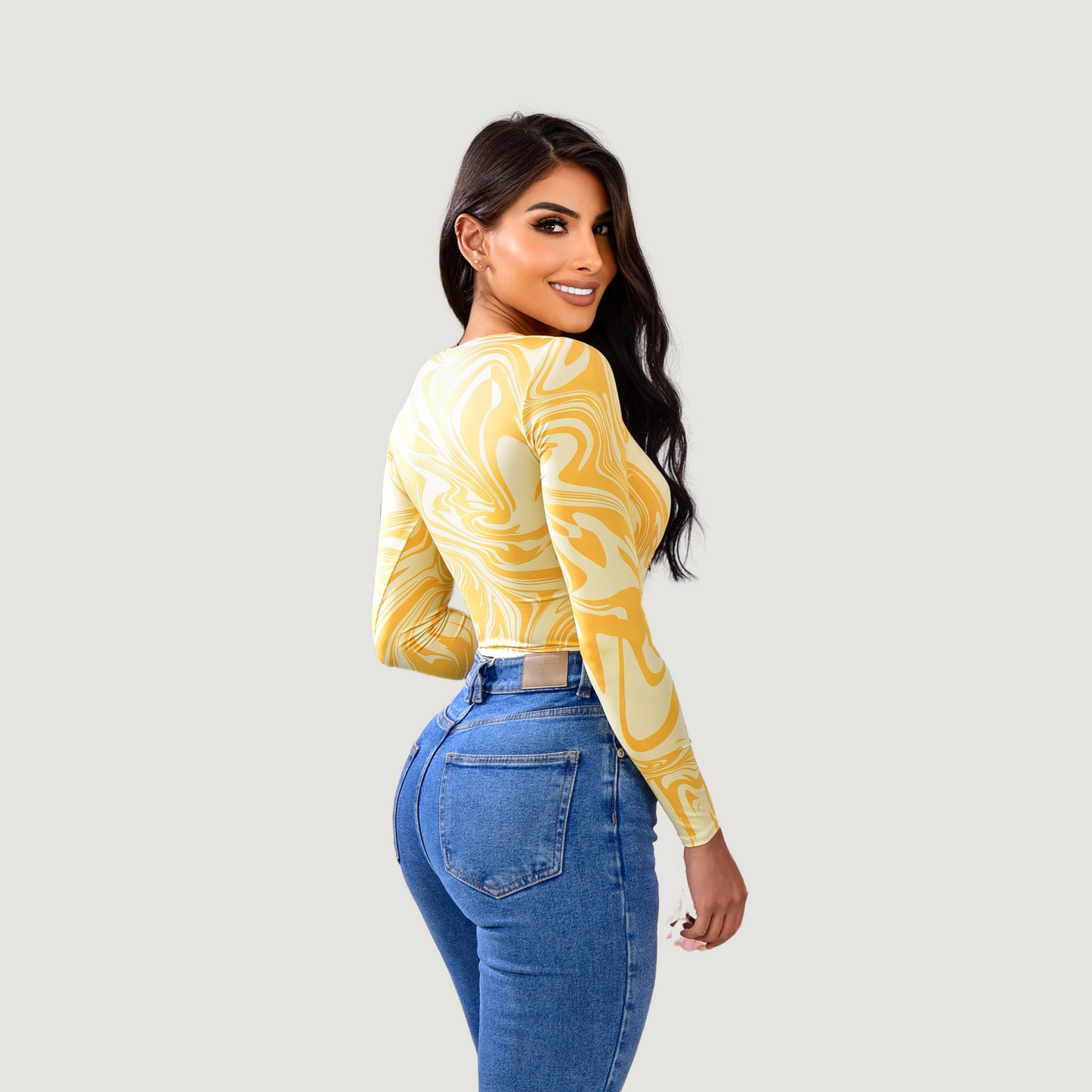 Long sleeve crop top- open neckline - Saida Fashion
